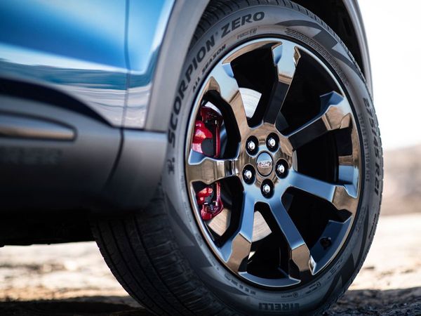 Ford Service Conquest Tires