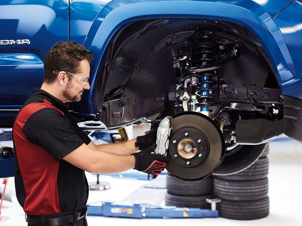 Toyota Service Brake Pad Replacement