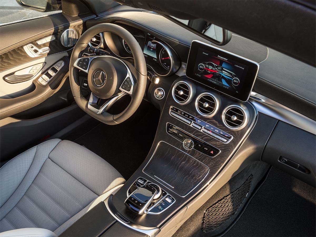 Mercedes-Benz 30,000-Mile Services
