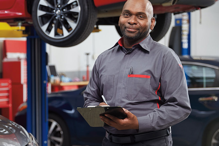 Nissan Semi-Synthetic Oil Change Service