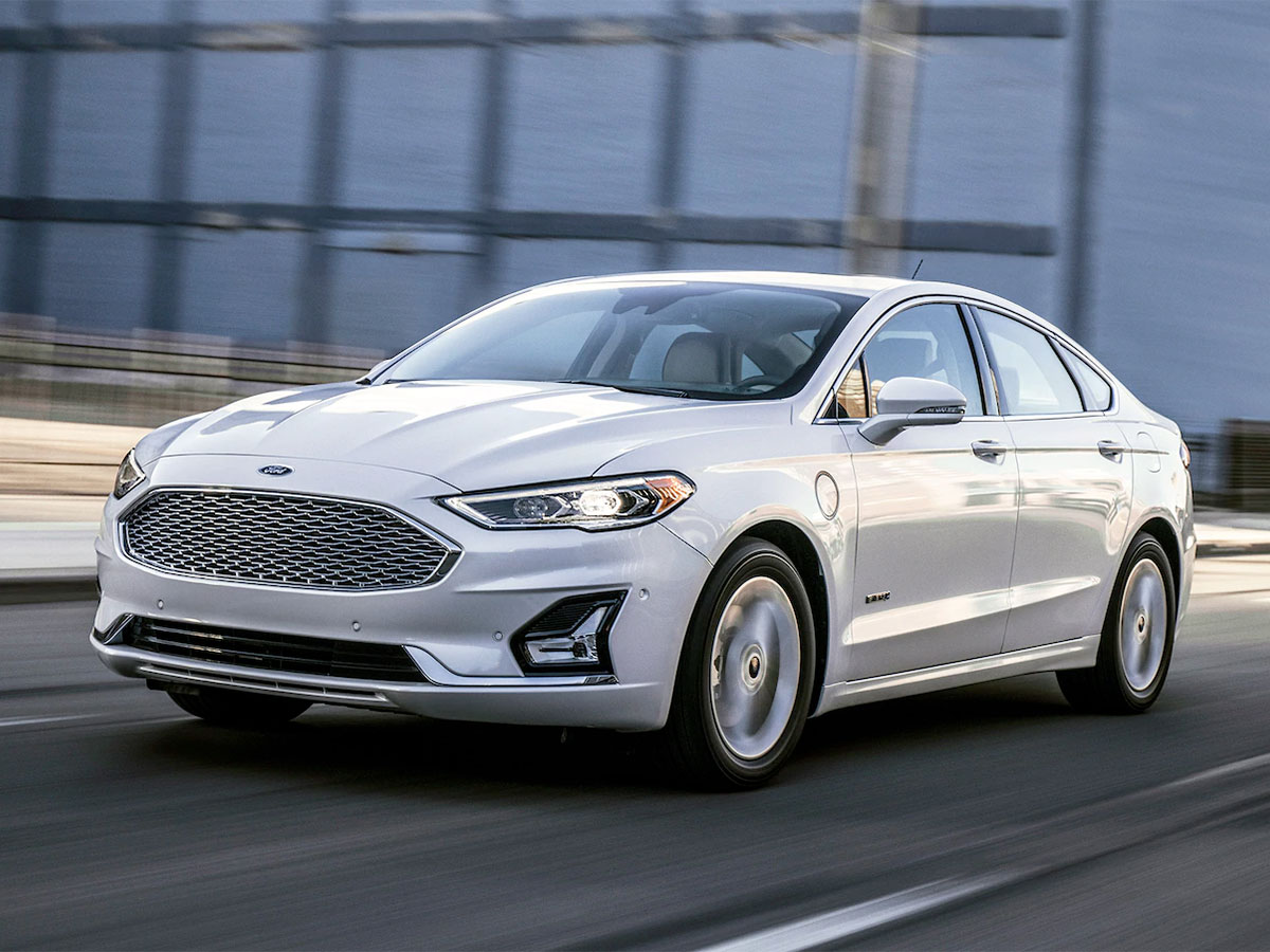 Engine Air Filter Replacement Service