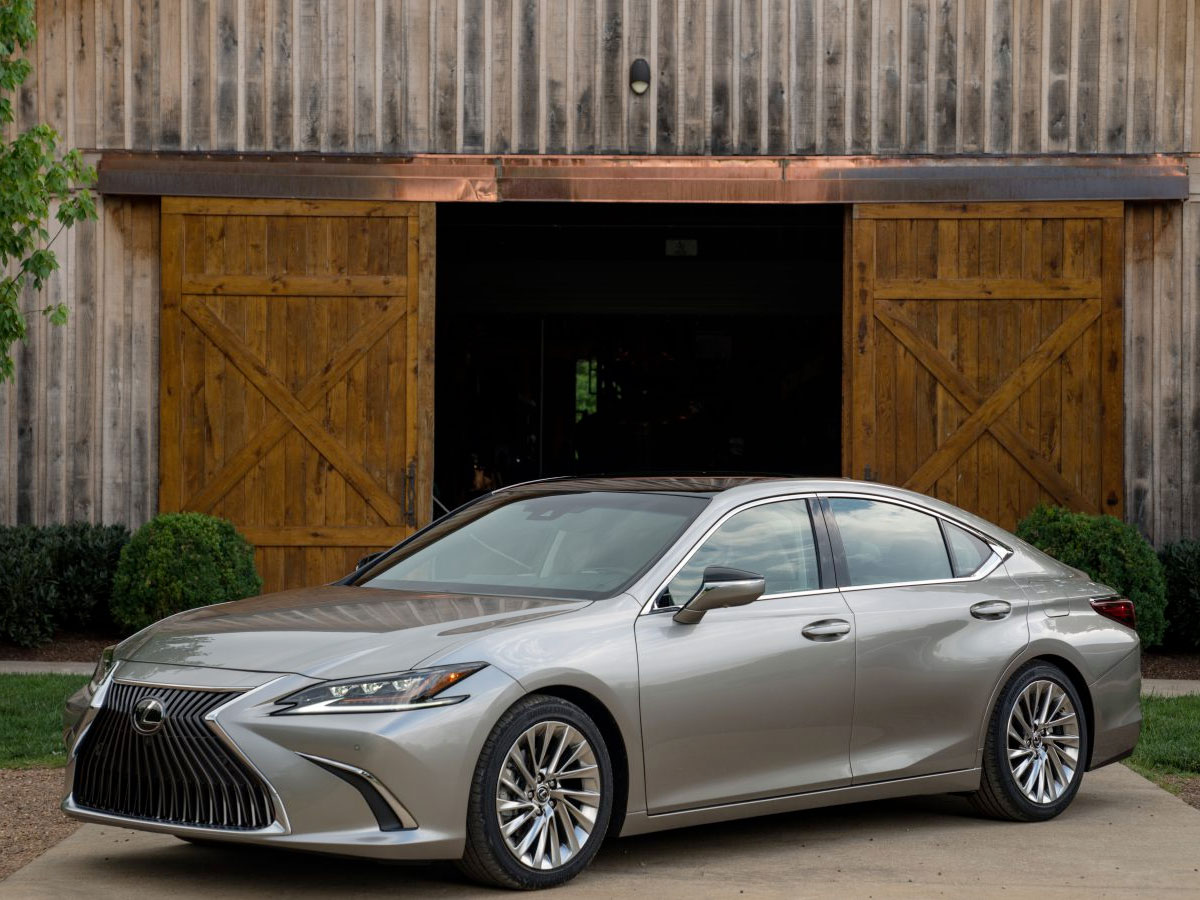 Lexus ES 250 Service