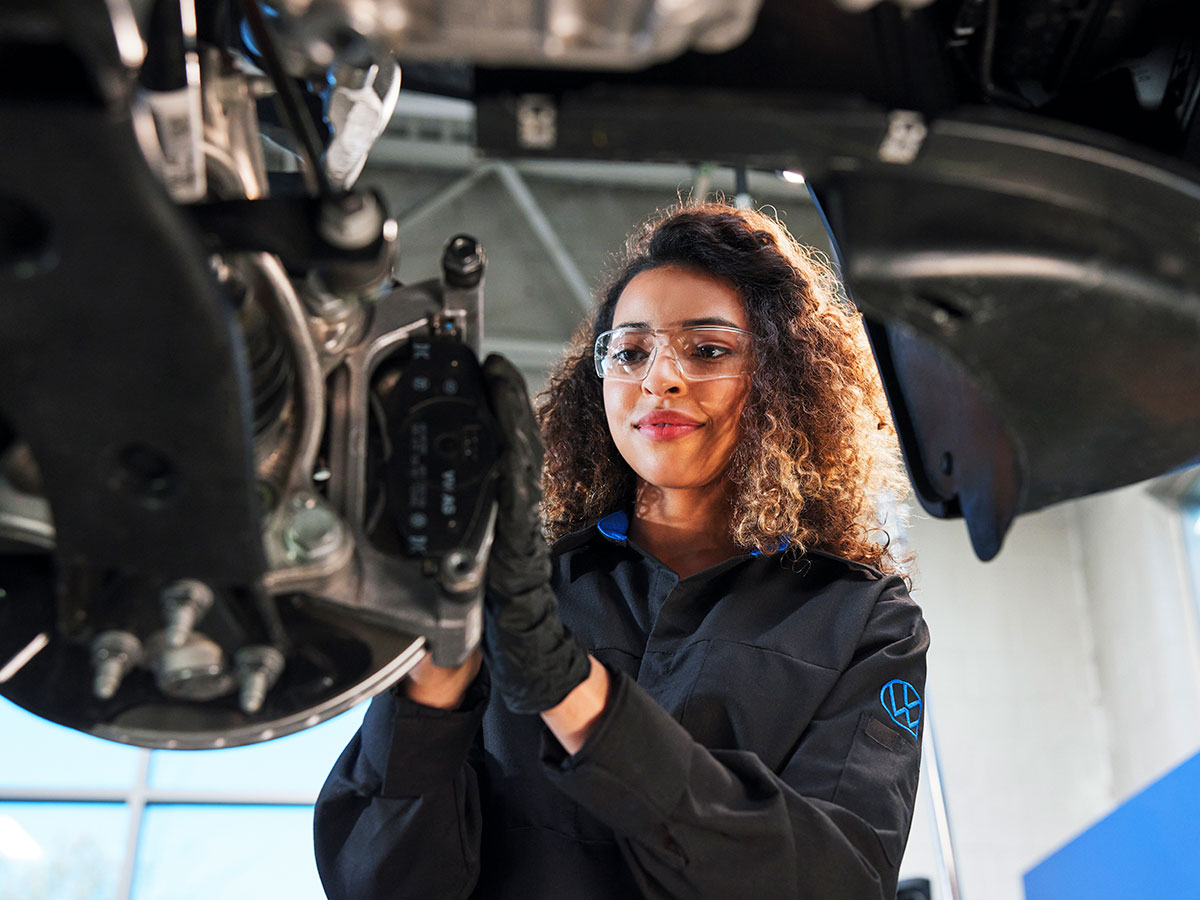 Rear Brake Pad Replacement Service